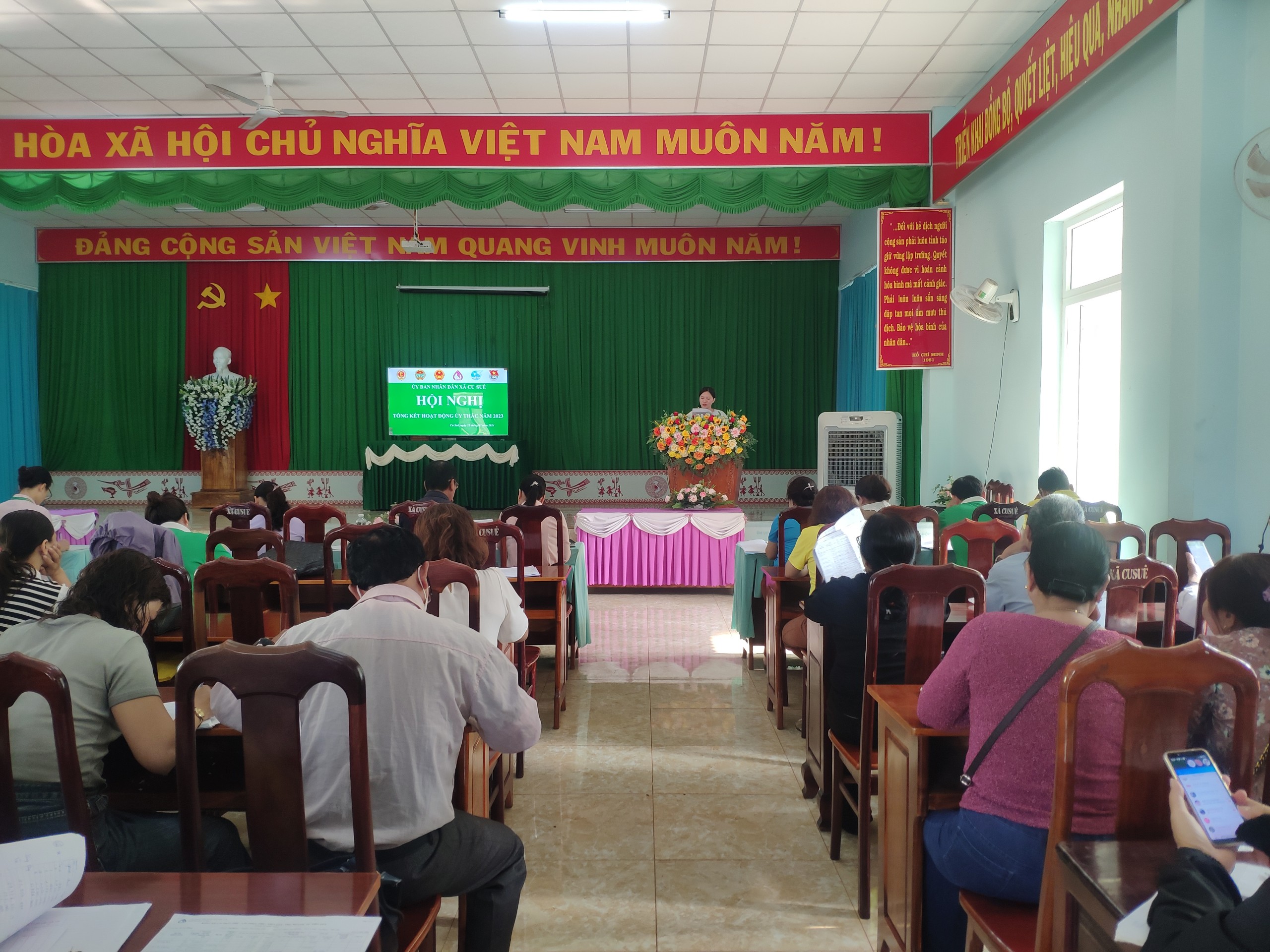 UBND xã Cư Suê tổ chức hội nghị tổng kết hoạt động ủy thác năm 2023